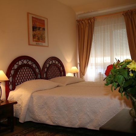 Bed and Breakfast Au Bel Air Аваллон Номер фото